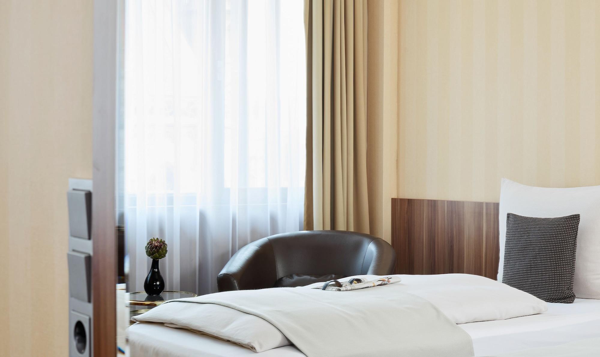 Living Hotel Duesseldorf Екстериор снимка