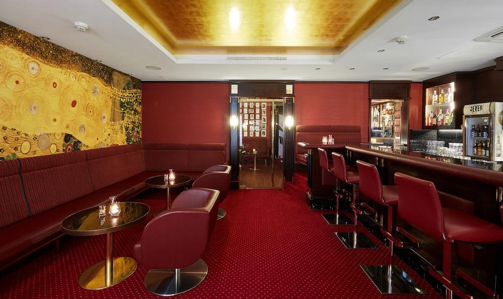 Living Hotel Duesseldorf Екстериор снимка