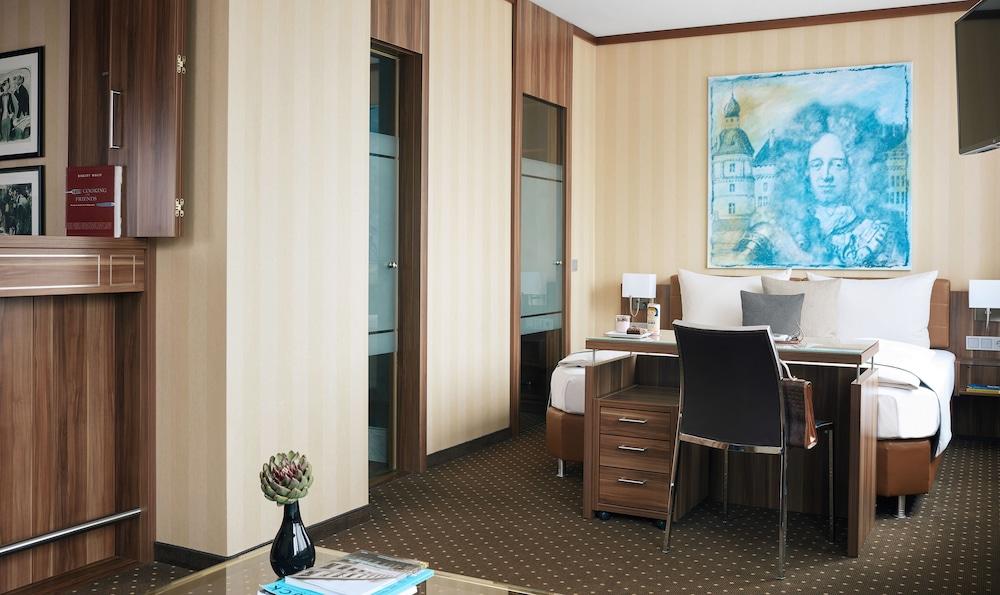 Living Hotel Duesseldorf Екстериор снимка