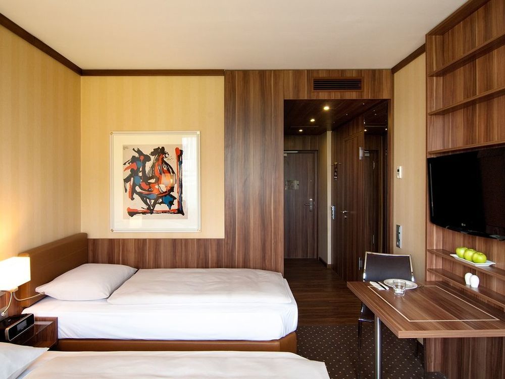Living Hotel Duesseldorf Екстериор снимка