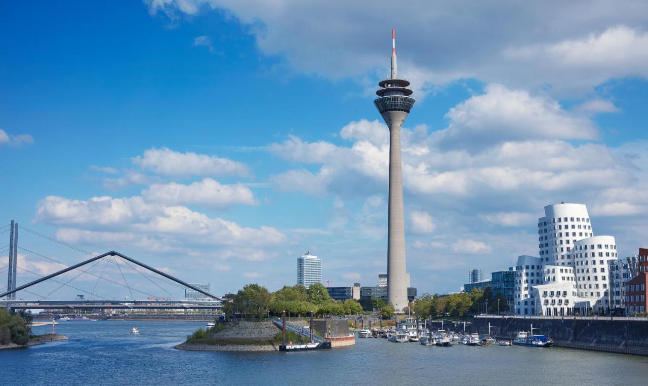 Living Hotel Duesseldorf Екстериор снимка